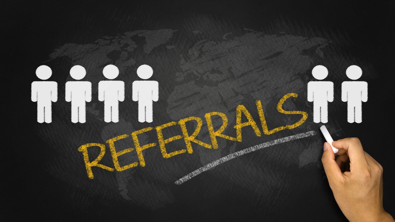 How to Craft an ENTICING Referral Program for Your Business